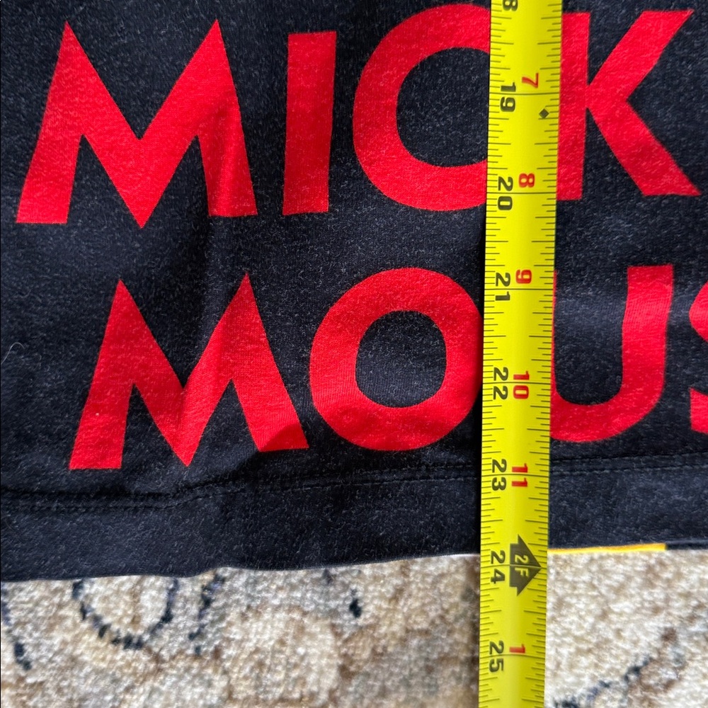 vintage 90s Disney Store Mickey Mouse Most Valuable Mouse Polo Shirt. - Picture 9 of 12